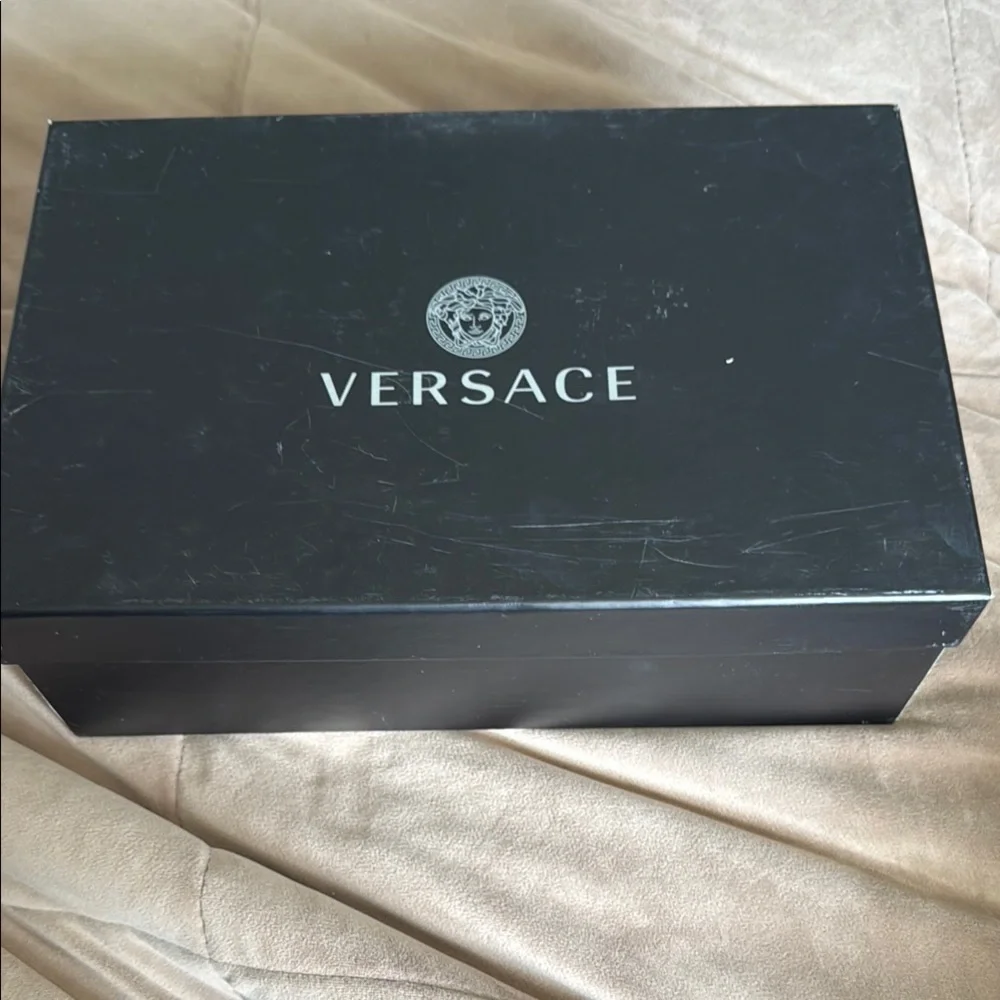 Versace tan gold Medusa sandals - Picture 3 of 15